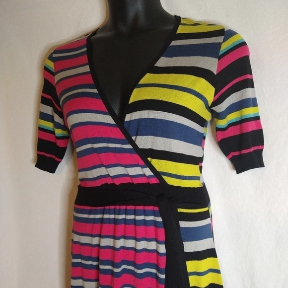 𝅺bcbg Colorful Knitted Dress EUC 💗 - Picture 2 of 9